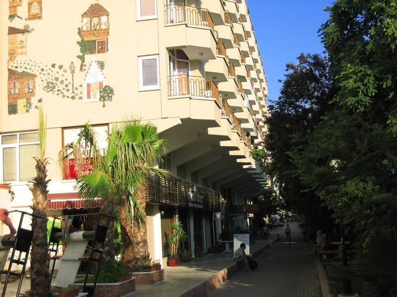 Surtel Hotel Kuşadası Ngoại thất bức ảnh