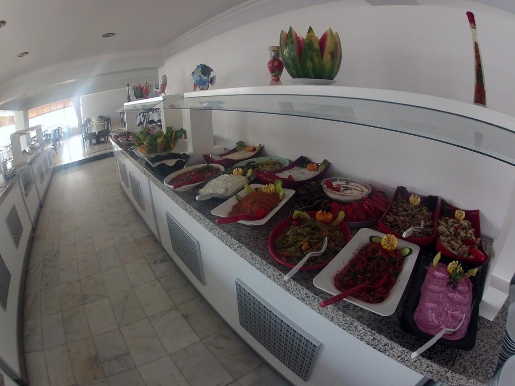 Surtel Hotel Kuşadası Ngoại thất bức ảnh
