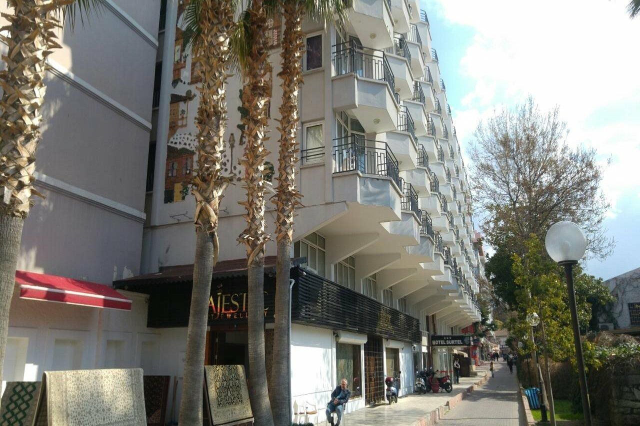 Surtel Hotel Kuşadası Ngoại thất bức ảnh
