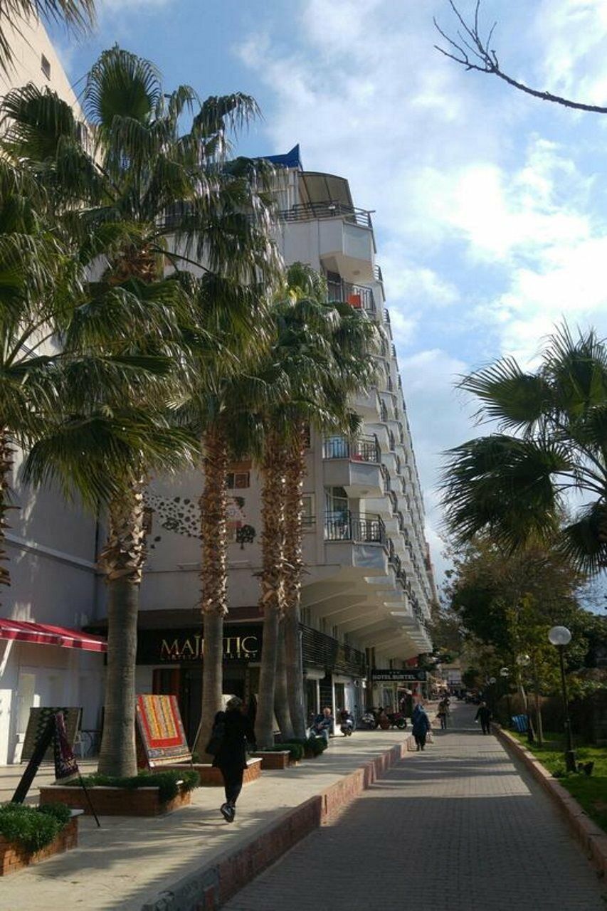 Surtel Hotel Kuşadası Ngoại thất bức ảnh